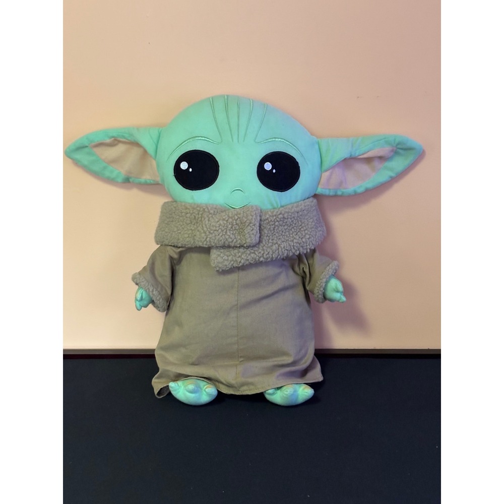 Star Wars The Mandalorian Child Grogu Plush Toy 18 Inch Green Tan Robe Pillow